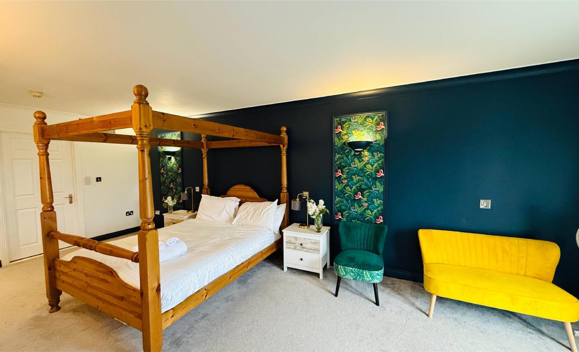 Hustyns Hotel Saint Wenn Екстериор снимка