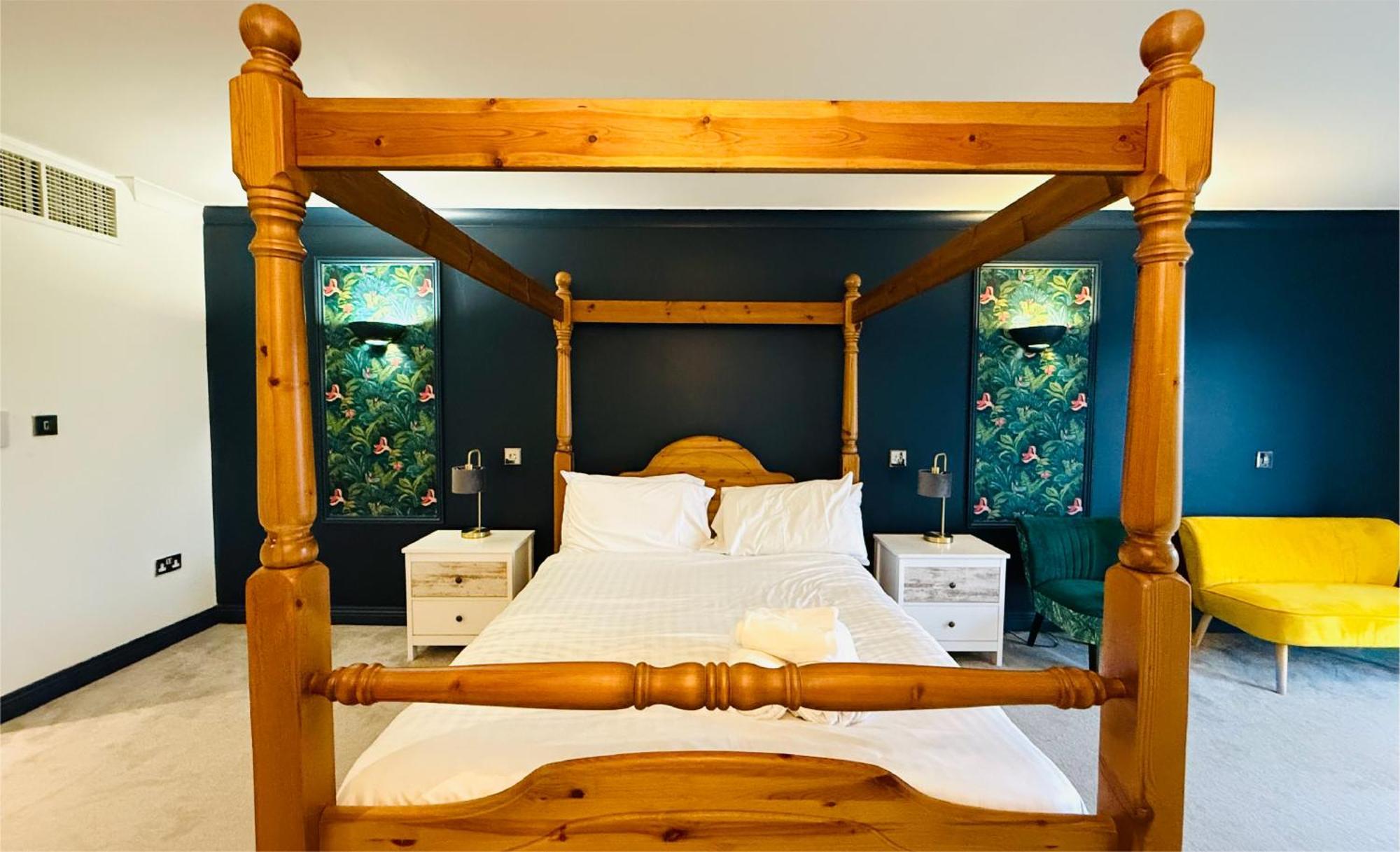 Hustyns Hotel Saint Wenn Екстериор снимка
