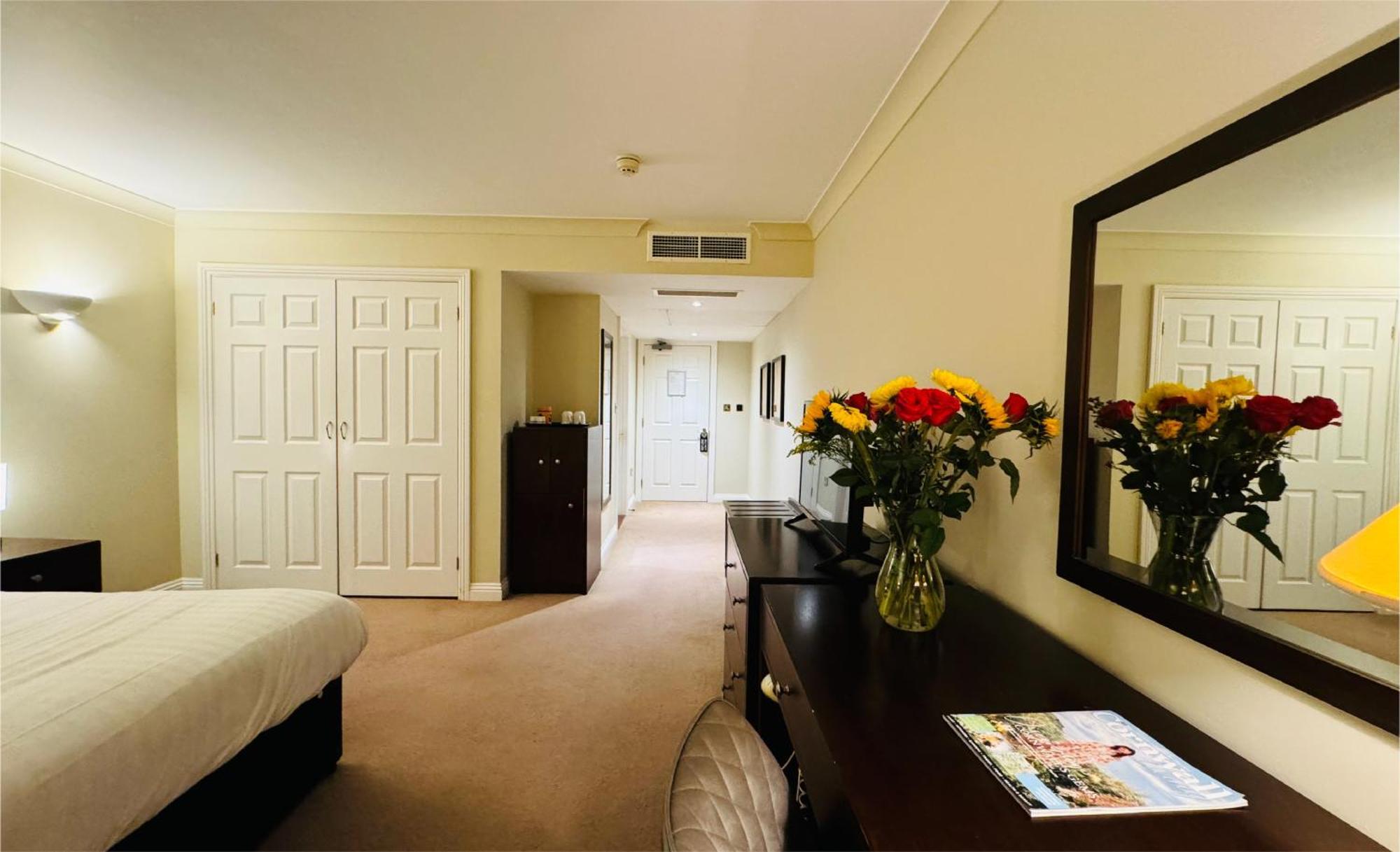 Hustyns Hotel Saint Wenn Екстериор снимка
