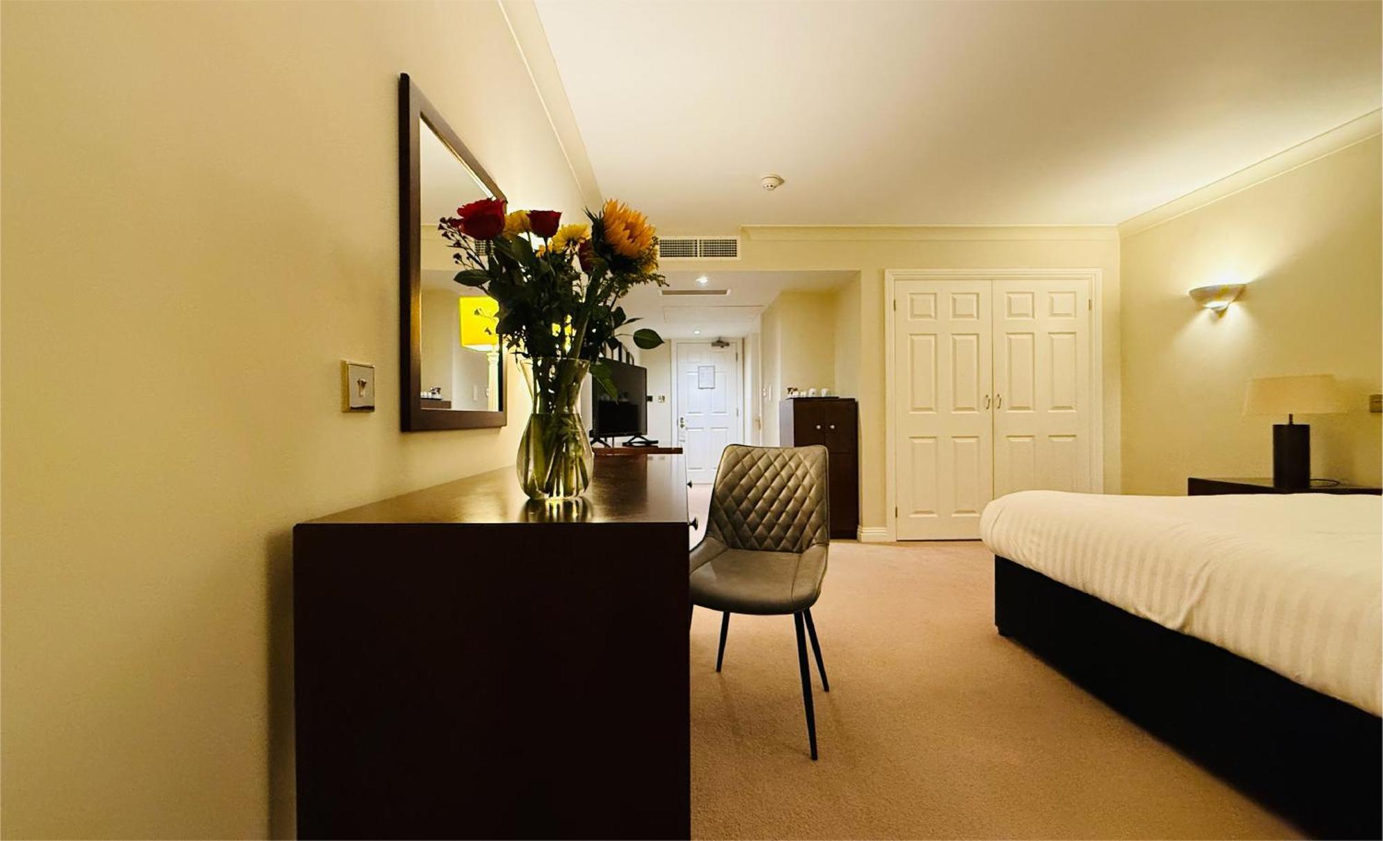 Hustyns Hotel Saint Wenn Екстериор снимка