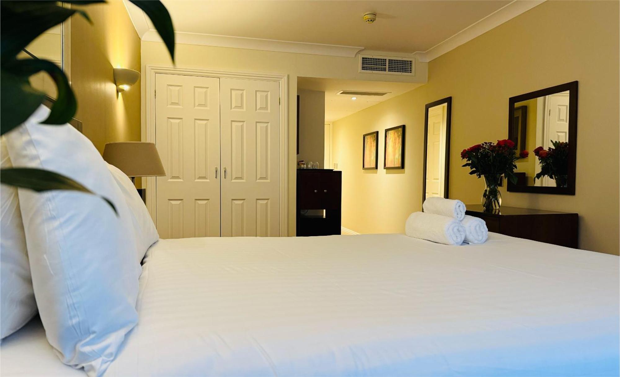 Hustyns Hotel Saint Wenn Екстериор снимка
