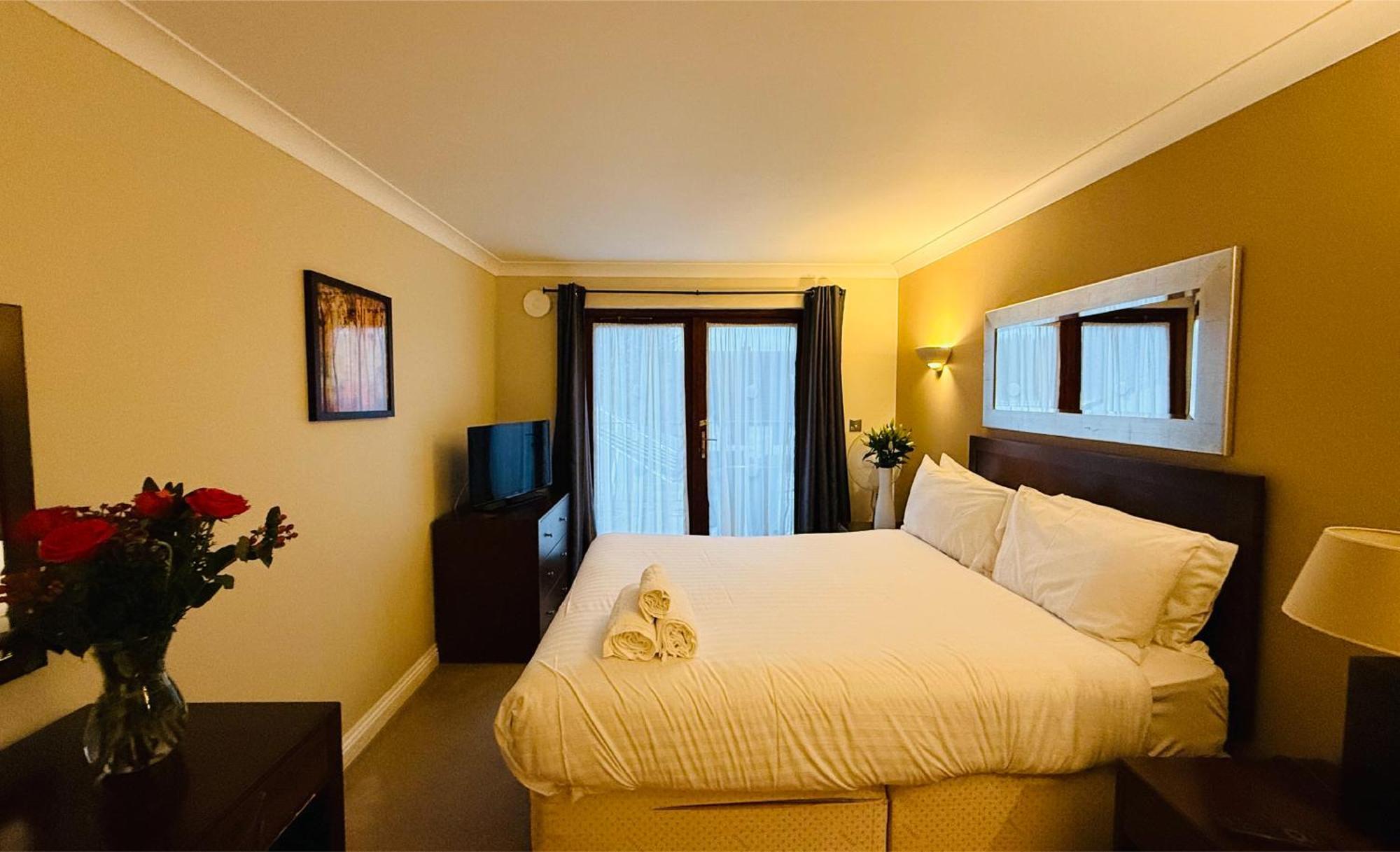 Hustyns Hotel Saint Wenn Екстериор снимка