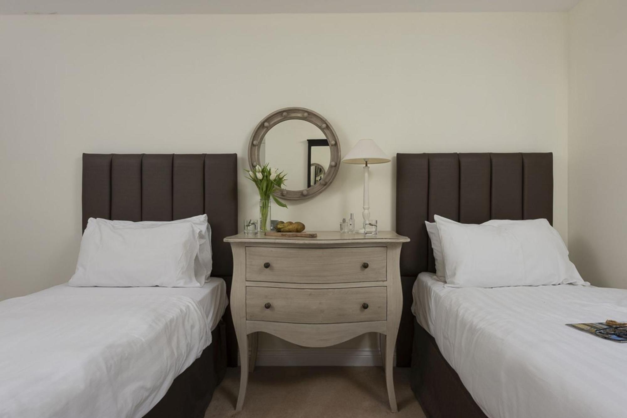Hustyns Hotel Saint Wenn Екстериор снимка